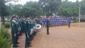 Militares rinden homenaje a la Patria en Pedro Juan Caballero - Oasis FM 94.3