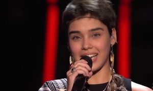 Ayelén Alfonso brilla en Factor X España con su voz cautivadora