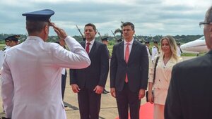 Santi viaja esta tarde a Estados Unidos luego del tedeum y del desfile patrio