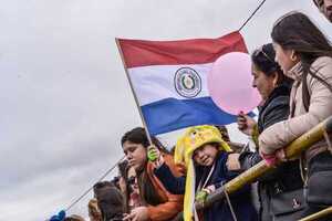Fiestas Patrias por el 213 aniversario de la Independencia del Paraguay - .::Agencia IP::.