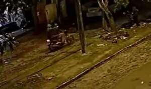 Video: desconocidos dispararon contra la casa del concejal colorado Gabriel Calonga - Policiales - ABC Color