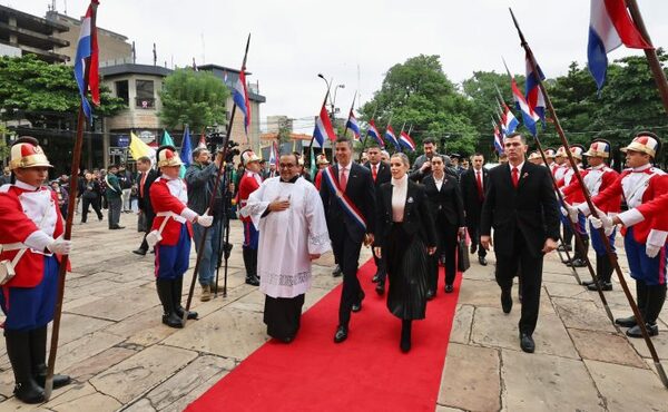 Presidente Peña enfatiza el valor del compromiso patriótico en el Día de la Independencia - El Trueno