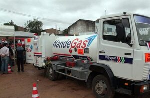 Ñande Gas benefició a 6.745 familias del país en siete meses - El Trueno