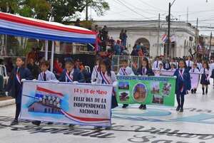 Emotivo y colorido desfile por los 454° años de fundación de Villarrica - Nacionales - ABC Color
