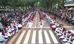 En el Este homenajearon a los héroes con el tradicional desfile estudiantil – Prensa 5