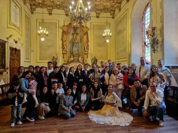 Video: paraguayos celebran a la patria y a la madre en España - Mundo - ABC Color