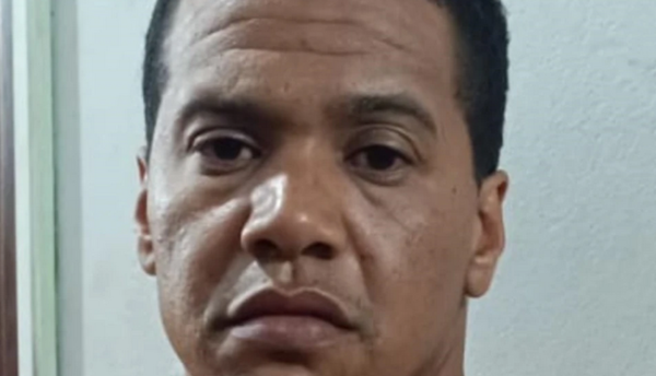 Detienen a soldado del PCC que se hacía pasar por estudiante de Medicina