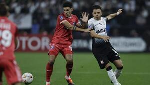 Corinthians de Ángel Romero golea a Argentinos