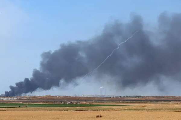 Israel confirma haber matado a un alto comandante de Hizbulá en Tiro, sur de Líbano - Mundo - ABC Color