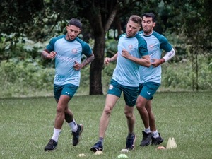 Deportivo Itapuense apuesta fuerte por el ascenso en torneo de la Unión de Fútbol del Interior