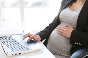 Día de la Madre: Conoce los derechos laborales que protegen a las mujeres trabajadoras