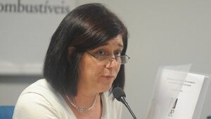 ¿Quién es Magda Chambriard, la ingeniera que debe asumir la presidencia de Petrobras?