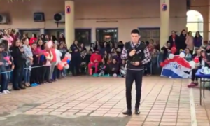 (VIDEO). Mirá quien le llevó serenata a las mamis del Buen Pastor