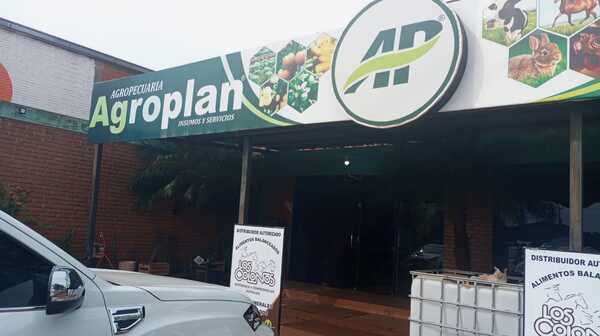 Delincuentes hurtaron caja registradora de un local en Capitán Miranda