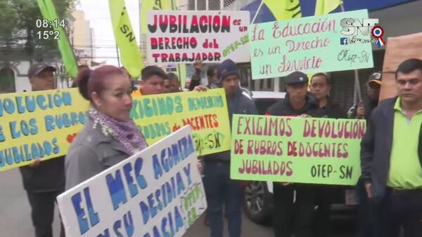 Docentes exigen devolución de rubros en varias instituciones - SNT