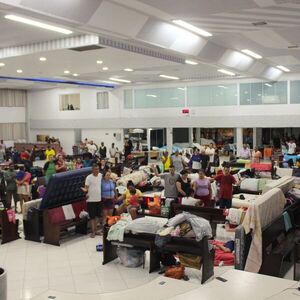 Fe en medio de la tragedia: víctimas de las inundaciones en Brasil encuentran esperanza