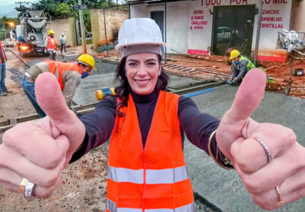 MINISTRA AFIRMA QUE ES MEJOR EL HORMIGÓN EN RUTAS COMO UNA ESTRATEGIA DE SOBERANÍA CONSTRUCTIVA
