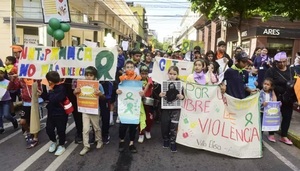 Caminata busca prevenir violencia contra niñez y adolescencia