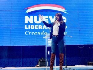 “La intención es que no nos unan solamente la bandera y la polca”, dice Celeste Amarilla sobre nuevo movimiento del PLRA · Radio Monumental 1080 AM