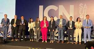 La Nación / Premian a la Conacom por su destacada labor en la promoción de la libre competencia