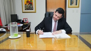 Latorre suprime en Diputados el gasto superfluo de cafetería