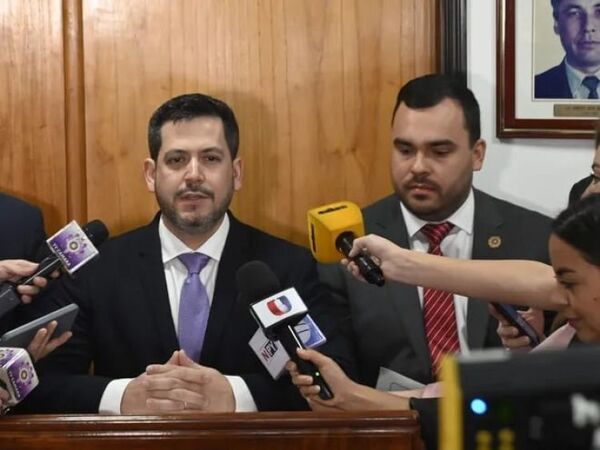 Diputados se queda sin “departamento de cafetería”, cuya jefa ganaba G. 13 millones al mes