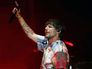 Louis Tomlinson en Paraguay: piden a fans no acampar en alrededores del Jockey Club - Música - ABC Color