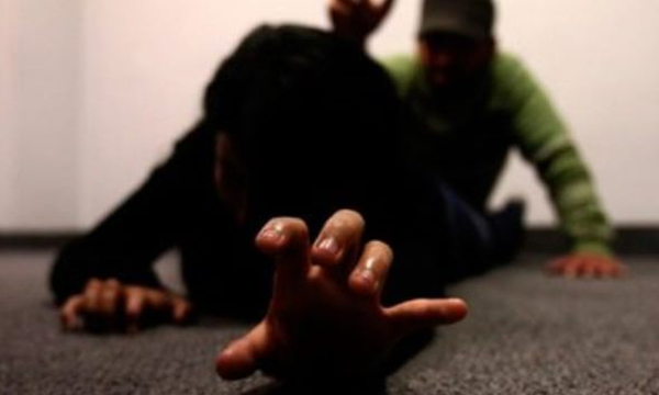 Supuesto rapto de menor alarma a un barrio en Coronel Oviedo - OviedoPress