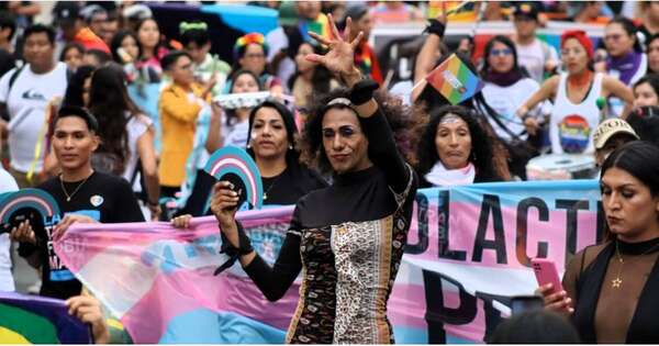Diario HOY | Perú clasifica a trans como enfermos mentales, y genera ira de comunidad LGBTI