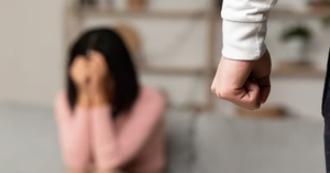  Solicitan prisión preventiva para acusador de agredir y encerrar a su pareja