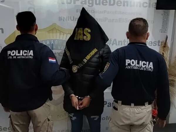 Cae “Barbie”, joven trans que supuestamente extorsionaba a un periodista - Policiales - ABC Color