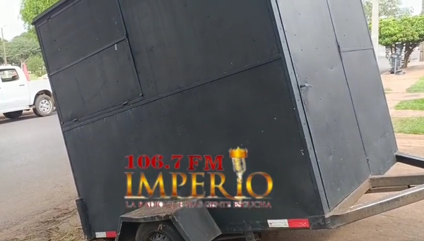 Desalojan a vendedores que operan sin permiso municipal en espacios públicos - Radio Imperio 106.7 FM