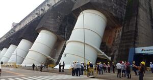 La Nación / Itaipú celebra cincuentenario con grandes proyectos socioambientales