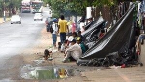 Denuncian que niegan albergue a indígenas en días de frío