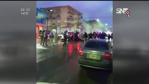 Manifestaciones en reclamo de mejoras salariales en Argentina - SNT