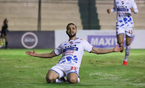 Versus / Nacional vuelve a ganar y se distancia del foso