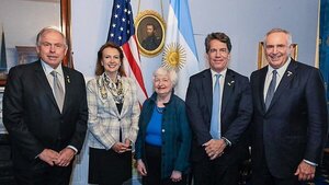 Argentina y EE.UU. firman un acuerdo para profundizar la "alianza estratégica"