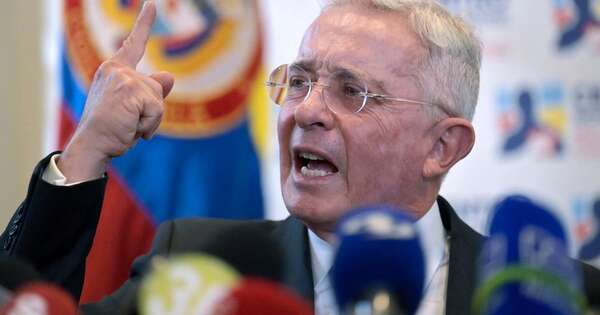 La Nación / Inicia juicio contra expresidente Uribe