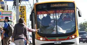 La Nación / Transportistas postergan su paro por tres semanas