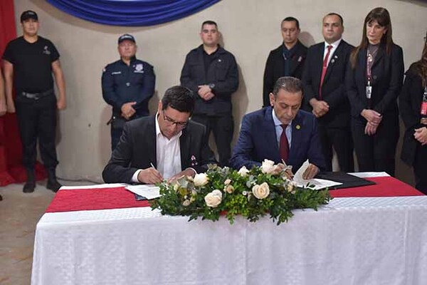 Gobernador Landy Torres destaca nueva penitenciaría de Minga Guazú | DIARIO PRIMERA PLANA