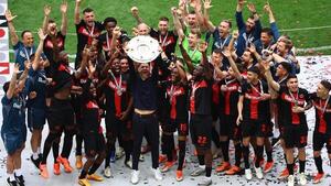 Xabi Alonso culmina su invencible Bundesliga