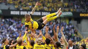 Dortmund golea al colista en la despedida de Reus