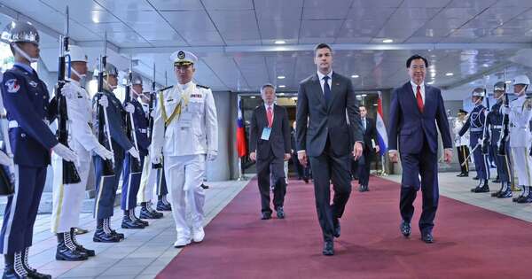 Diario HOY | Peña llegó a Taiwán para asistir al acto de asunción del nuevo presidente