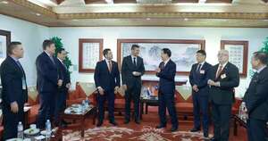 La Nación / Presidente de Diputados acompaña a Peña durante su gira por Taiwán