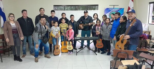 Yby Ya’u Reinicia Escuela de Arte