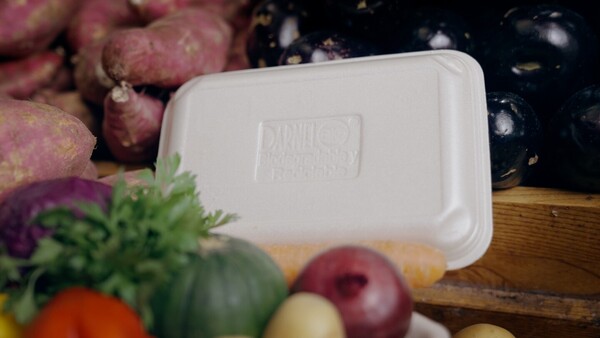 Superseis avanza en sostenibilidad utilizando bandejas biodegradables