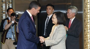 Peña reafirma apoyo de Paraguay con Taiwan durante encuentro con nuevo mandatario