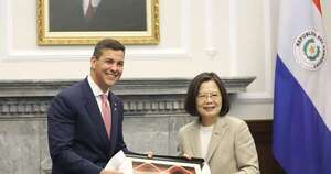 La Nación / Peña se reunió con presidenta saliente y presidente electo de Taiwán