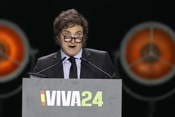 Javier Milei dice que Pedro Sánchez no se anima a tener un “cara a cara” con él - Mundo - ABC Color