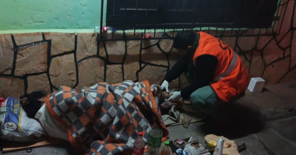 La Nación / Albergue de SEN recibió anoche a 21 personas y abrirá hoy
